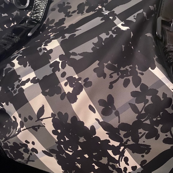 Burberry Black Floral Beat Check Satchel - Picture 2 of 8